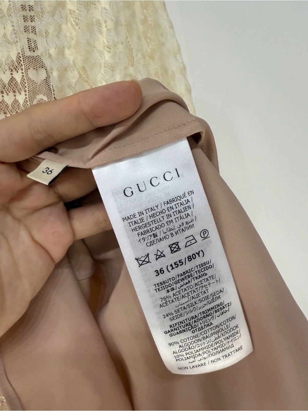 🚩steal Gucci Blush Beige Satin-Trim Lace Top - Picture 3 of 5